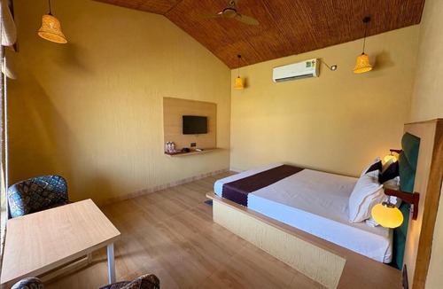 Bail Parao Hotel | Eeja Resto and Cafe
