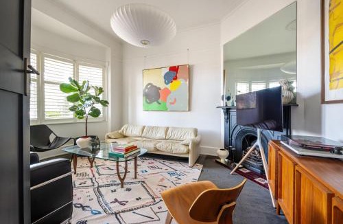 Saint Kilda South House | Elements on the Beach