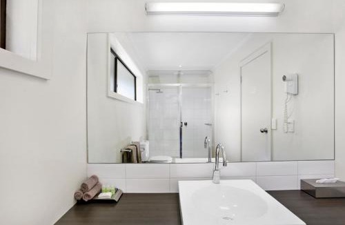 Warrnambool Hotel | Elm Tree Motel