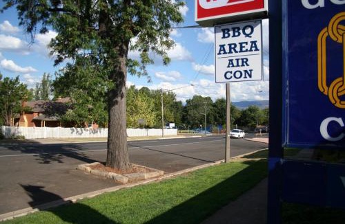 Tumut Hotel | Elms Motor Inn