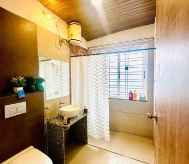 Mhow Hotel | Elure Stays