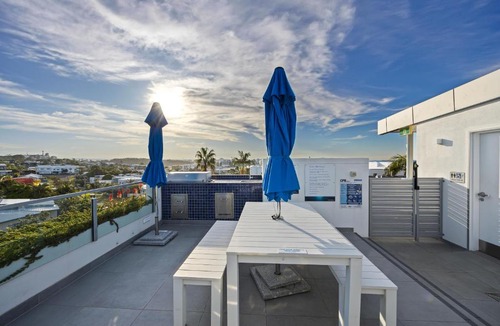 Alexandra Headland Apartment | Elysee Beachside Apartments Alexandra Headland