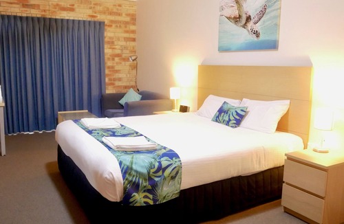 Urraween Hotel | Emeraldene Inn & Eco-Lodge