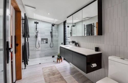 Barwon Heads House | Endless Summer – Mineral Pool & Spa