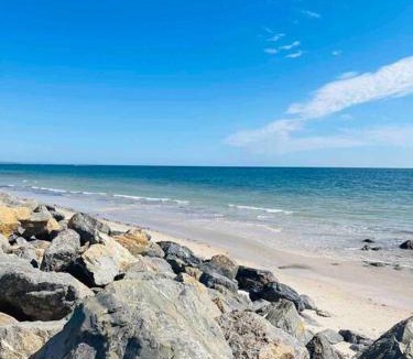 Glenelg North Apartment | entire beachfront apartment 5 Esplanades seaviews