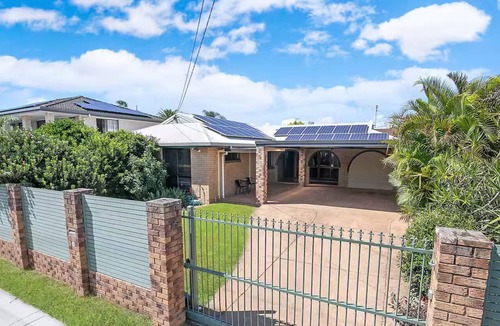 Kippa-Ring House | Entire home in Kippa-Ring, Australia