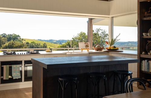 Newrybar House | Escarpment House - Grand Hinterland Estate with Sweeping Ocean Views