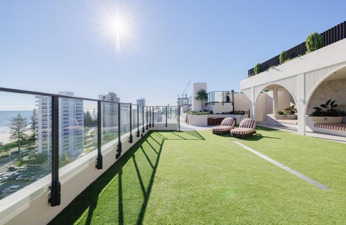 Coolangatta Apartment | Esprit Holidays Rainbow Bay