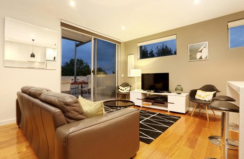 Essendon Apartment | Essendon Central Penthouse