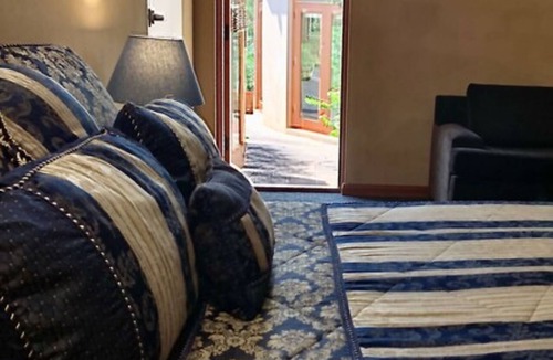 Pokolbin Hotel | Estate Tuscany