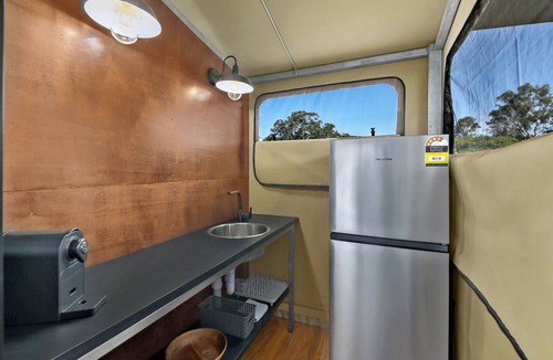 Eudlo Cabin | Eudlo Valley Glamping - Luxury pet-friendly tent stay!