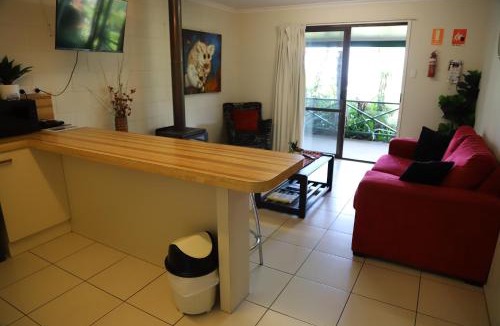 Eungella Ski Chalet | Eungella Cabins