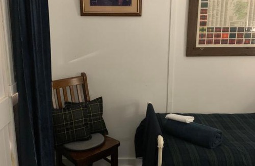 Ilfracombe Bed & Breakfast | Evanston Station