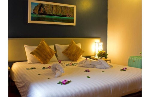 Karon Hotel | :) Excellence location, Standard room #14, Karon beach