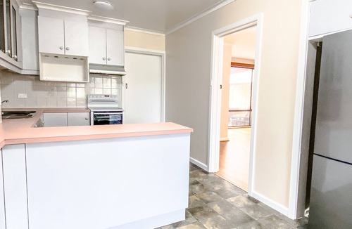 Braddon House | Executive City Canberra Home For Families/Work
