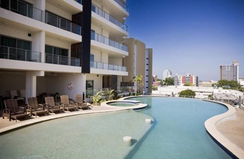 Darwin City Centre Apartment | Executive Studio Darwin CBD (Water Views)