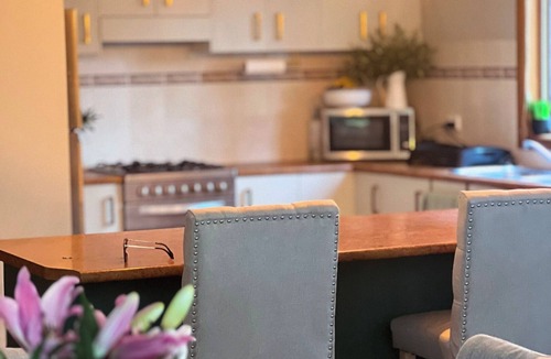 Tolmie House | Experience complete rejuvenation at Greenwood Cottages.