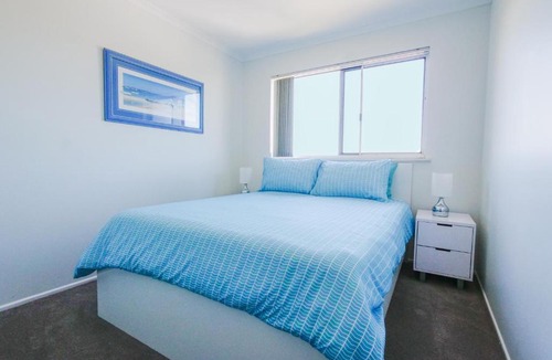 Golden Beach Apartment | Explorer Cove Unit 6 31 Kennedy Pde
