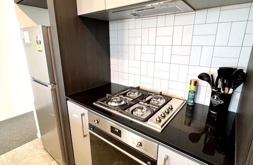 Phillip Apartment | Fab in Phillip - 2bd 2bth Apt