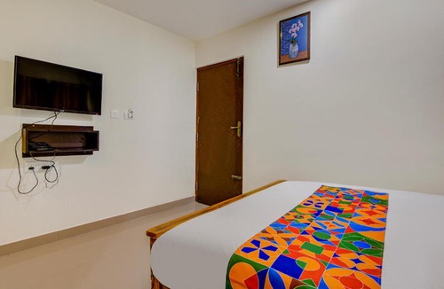 JP Nagar Hotel | FabExpress Rithun Residency
