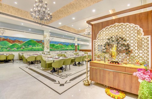Aurangabad Hotel | FabHotel Chhappan