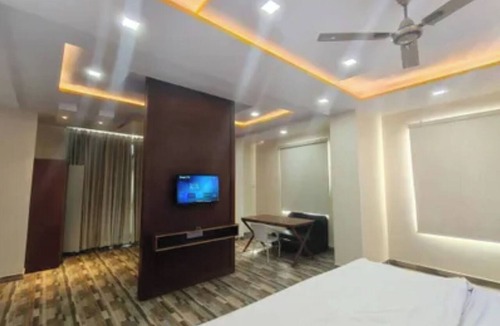 Vaishali Nagar Hotel | Fabhotel Panther