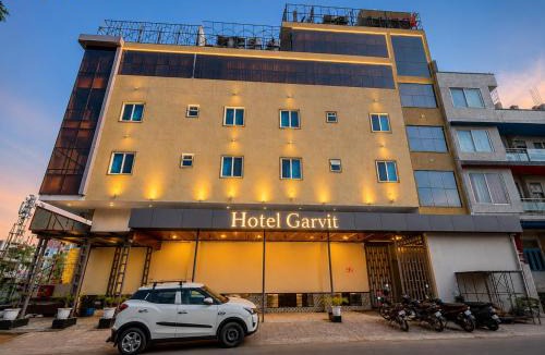 Jaipur District Hotel | FabHotel Prime Garvit