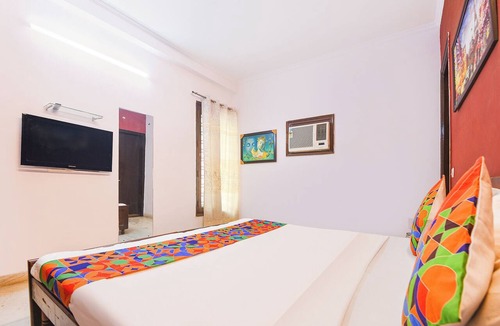 Sector 39 Hotel | Fabhotel Red Flag
