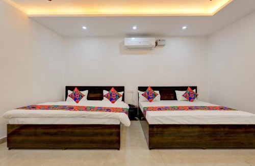 Kanpur Hotel | FabHotel Rustic Roots