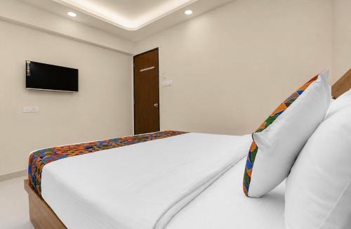 Nashik Road Hotel | FabHotel SB Palace