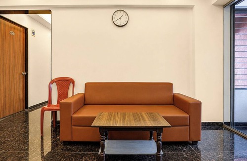 Nashik Road Hotel | Fabhotel Sb Palace