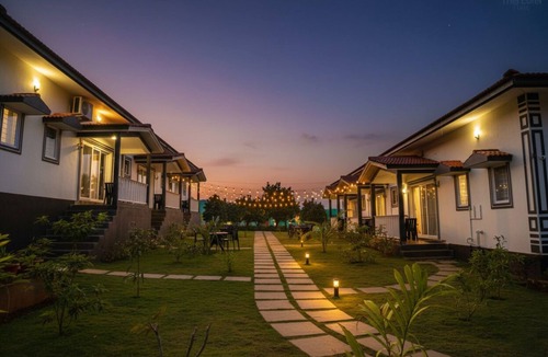 Vagator Hotel | FabHotel Vagator Retreat Resort With Swimming Pool - Nr. Chapora Fort