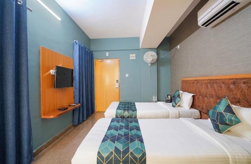 Kukatpally Housing Board Colony Hotel | FabHotels Kestrel