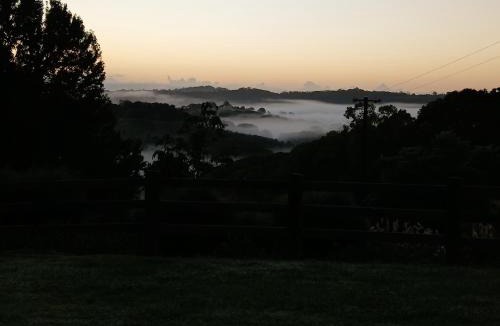 Clunes Apartment | Fairview Retreat