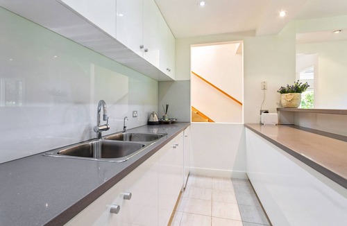 Flinders House | Fairway View Coastal Escape