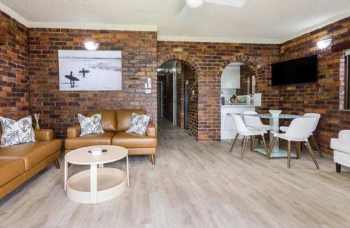 Bongaree House | Fairweather Dreaming