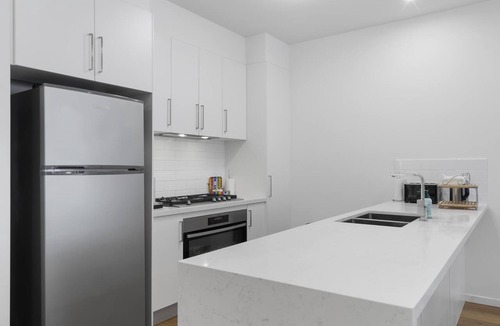 Wavell Heights Apartment | Family-Friendly House with Courtyard Retreat