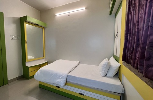 Baner Apartment | Family friendly Peaceful 3BHK apartment in Balewadi.