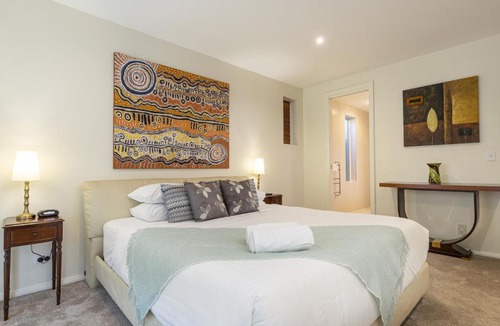 Pelican Waters House | Family Retreat With Pool Perfect for School Hols