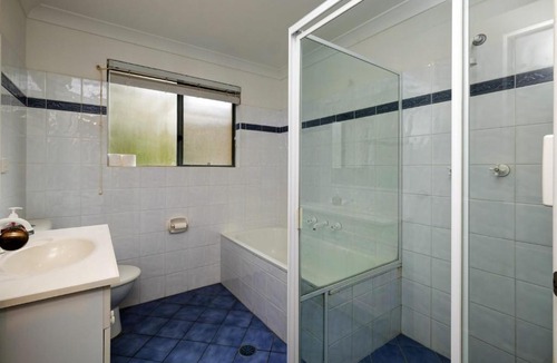 Seal Rocks House | FAR SHORE