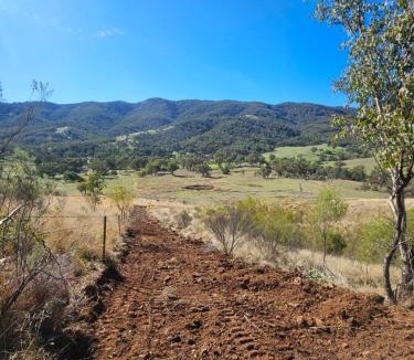 Halls Creek House | FarmStay Pepperina & Bird Sanctuary