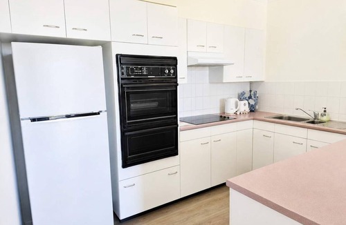 Mollymook Beach Apartment | Fathoms 1 at Mollymook
