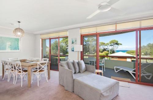 Mollymook Beach Apartment | Fathoms 8 - 2BR beach resort apartment