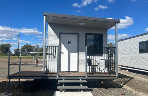 Wallumbilla Hotel | Federal hotel 30 may st WALLUMBILLA NOT ROMA