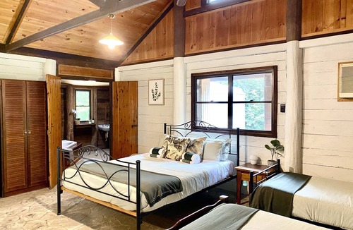 Byfield Hotel | Ferns Hideaway Resort