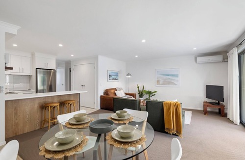 Sawtell Apartment | Figtree on First Heart of Sawtell