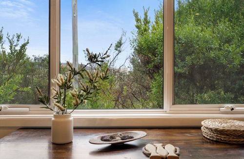Coles Bay House | Fish at Freycinet - Freycinet Holiday Houses
