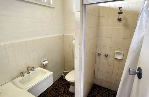 Fish Creek Hotel | Fish Creek Hotel