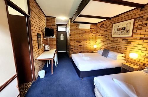 Fish Creek Hotel | Fish Creek Hotel