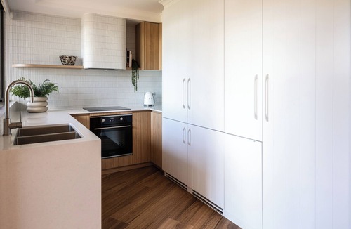 Port Macquarie Apartment | Flightdeck 203 - 4 Bedroom unit in Town